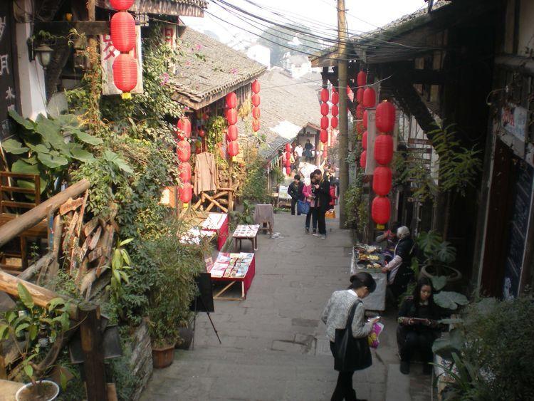 寒假春节去哪玩？铜川文旅邀你滑雪戏雪赏冰雕，过不一样的长假！